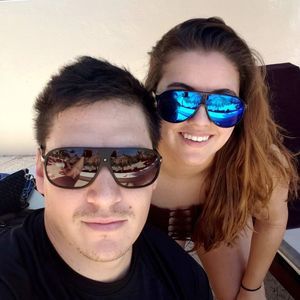 Meet your Posher, Aimeé